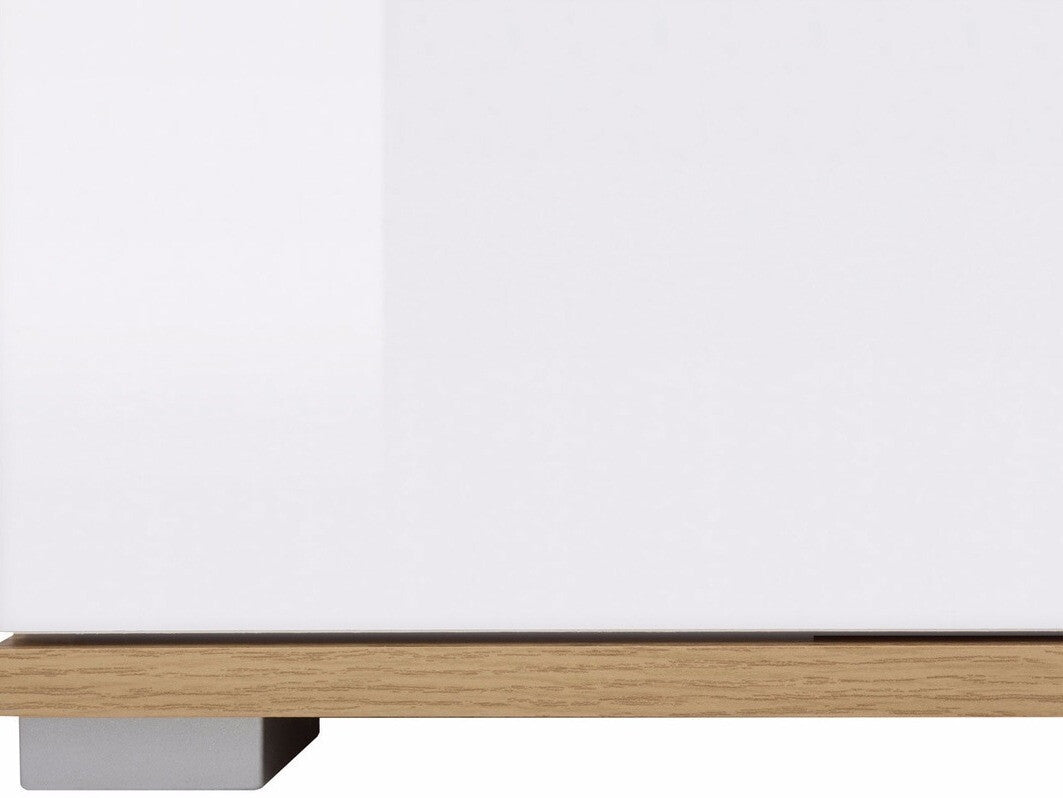 Garderobe Tivetra 111