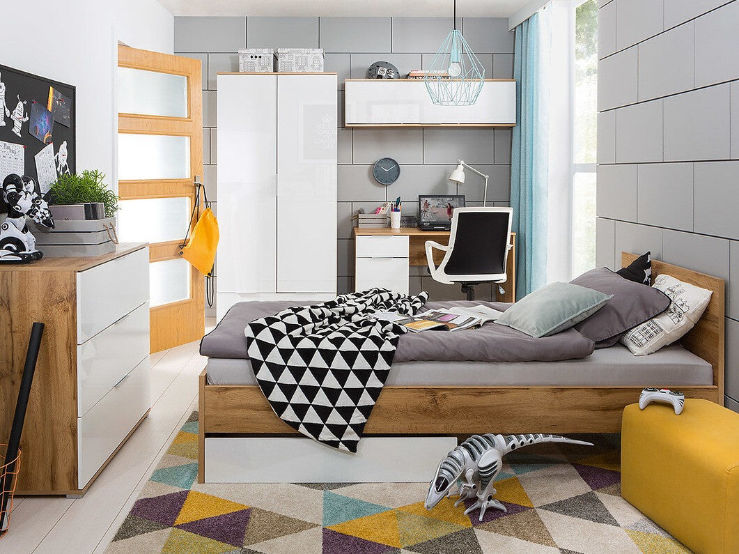 Garderobe Tivetra 111