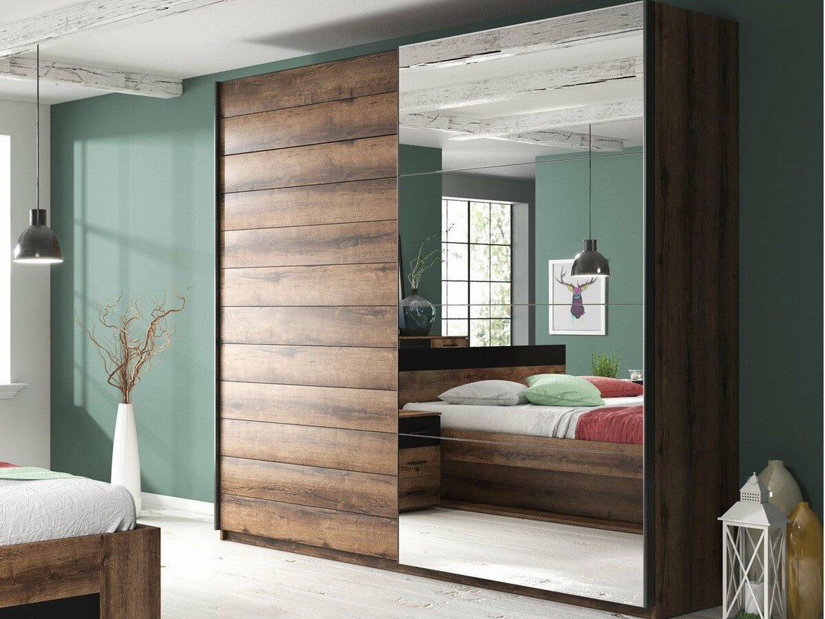 Garderobeskab Melvele 107