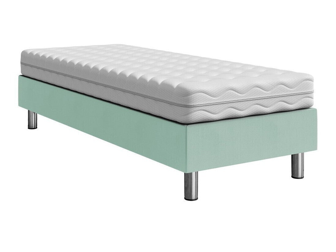 Continental bed Logan 107