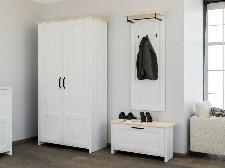 Garderobe Balmave 111