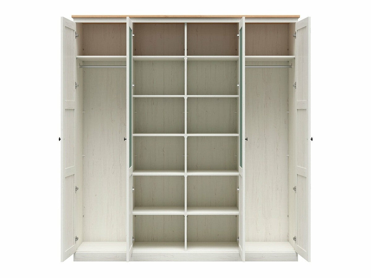 Garderobe Talvena 102