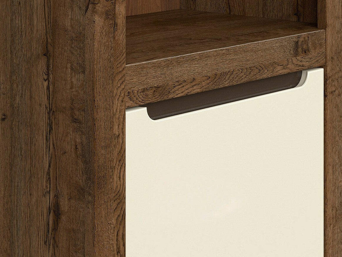 Garderobe Ophevaru 109