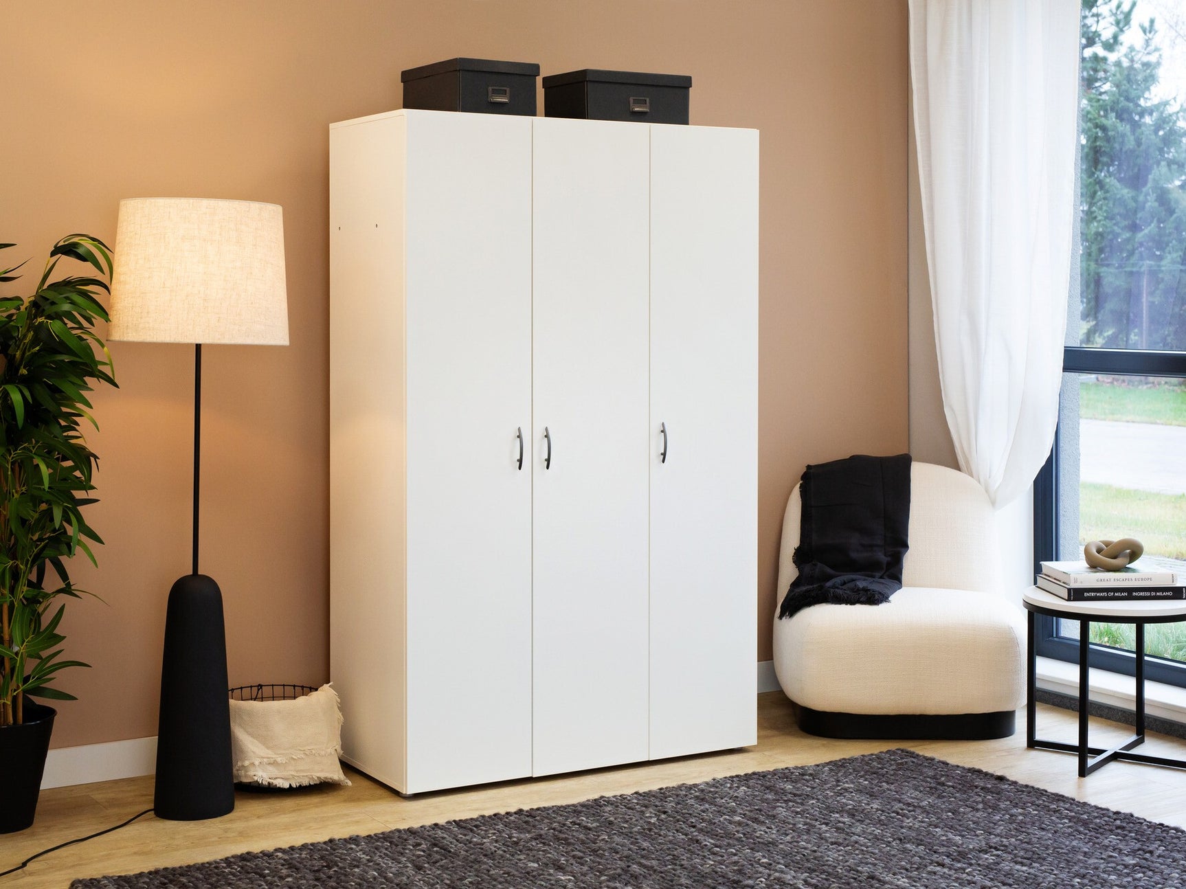 Garderobe Bristol 184