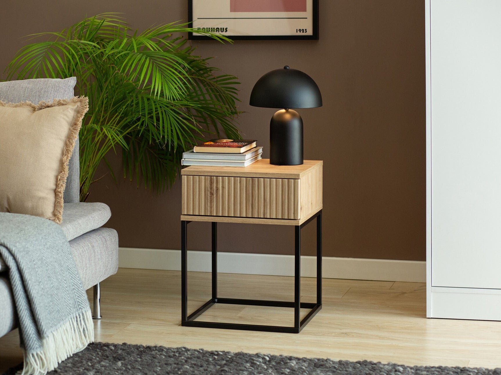 Sengebord Bristol 189