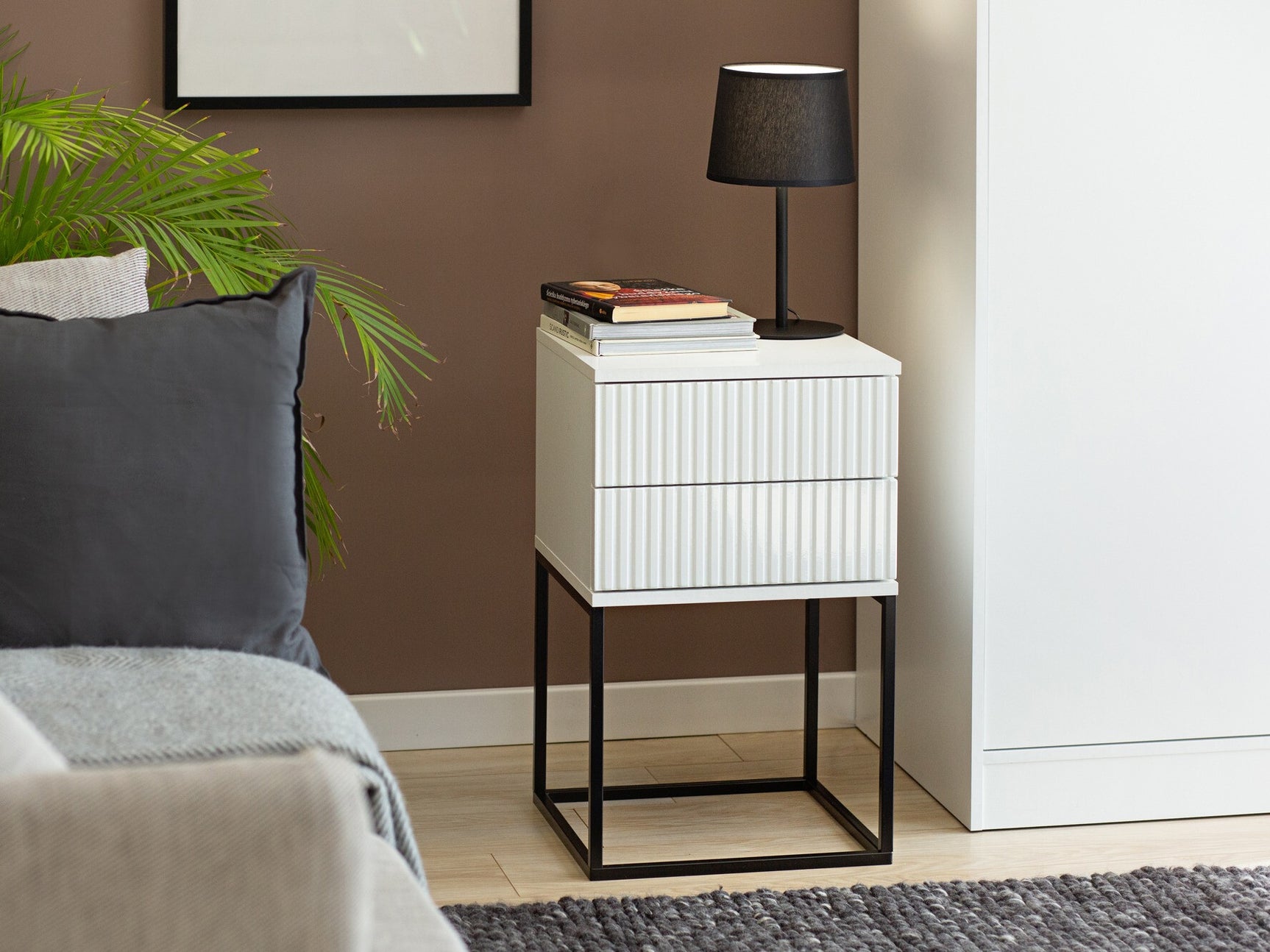 Sengebord Bristol 195