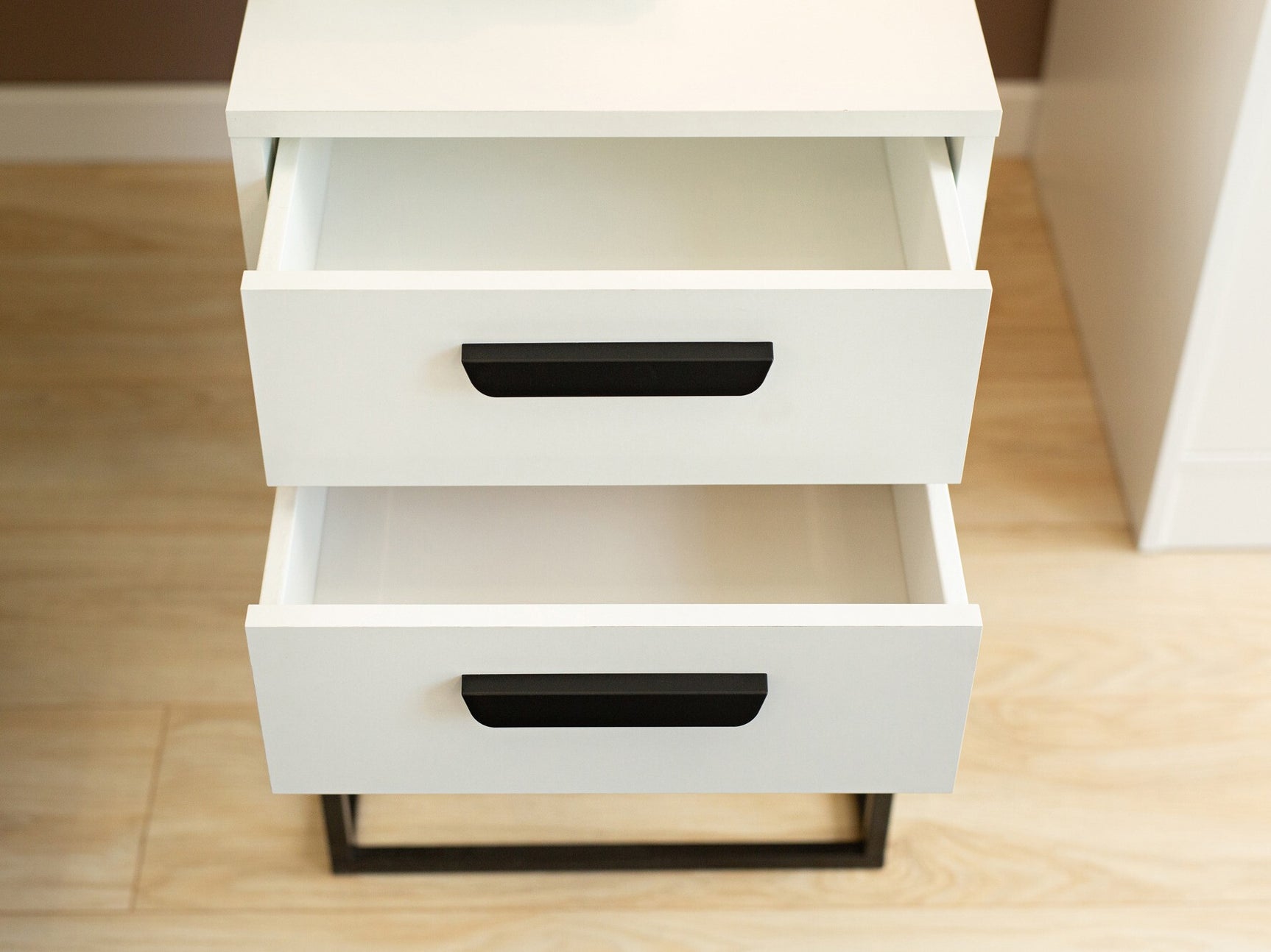 Sengebord Bristol 196