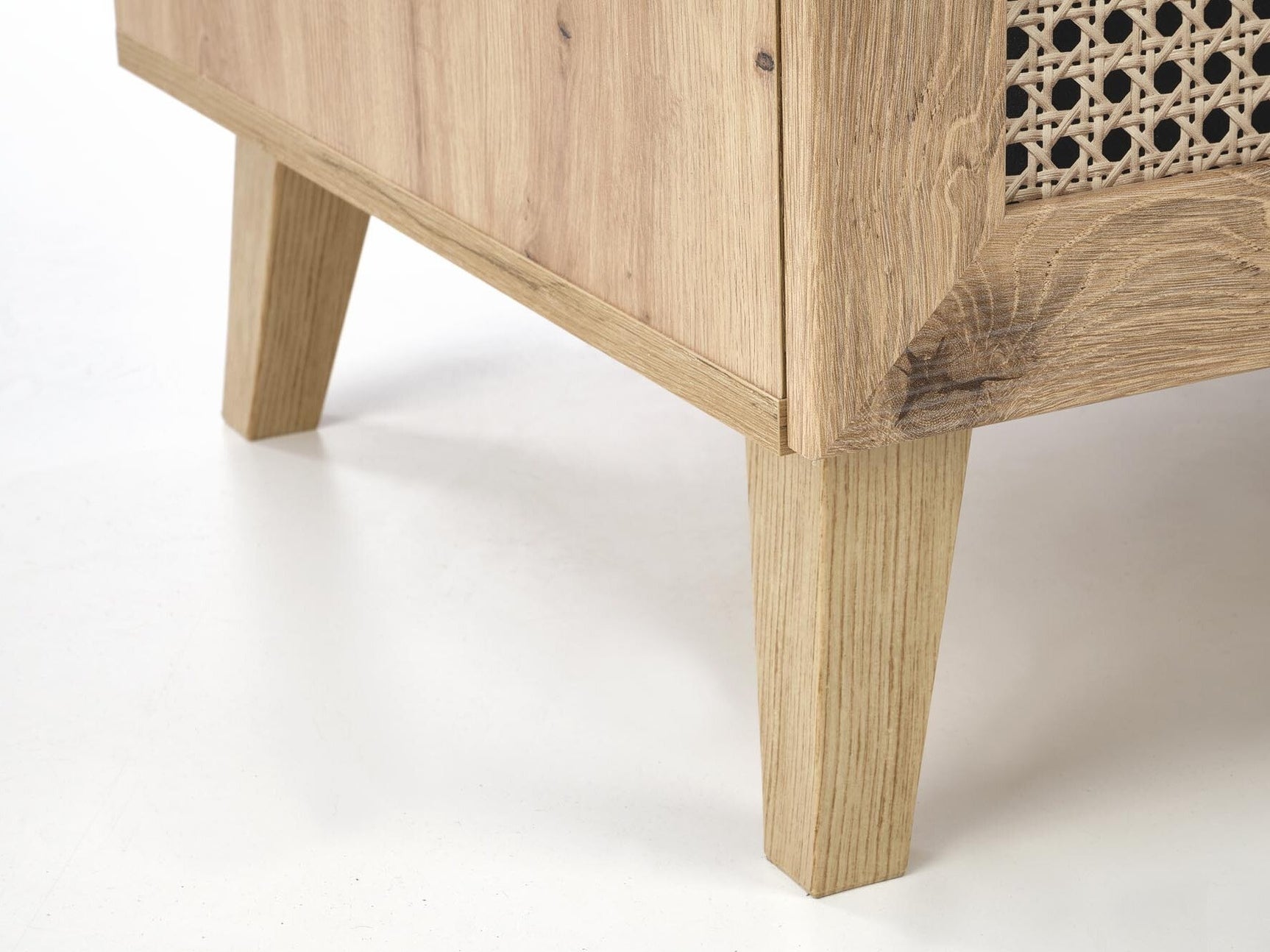 Garderobeskab Bencamu 102