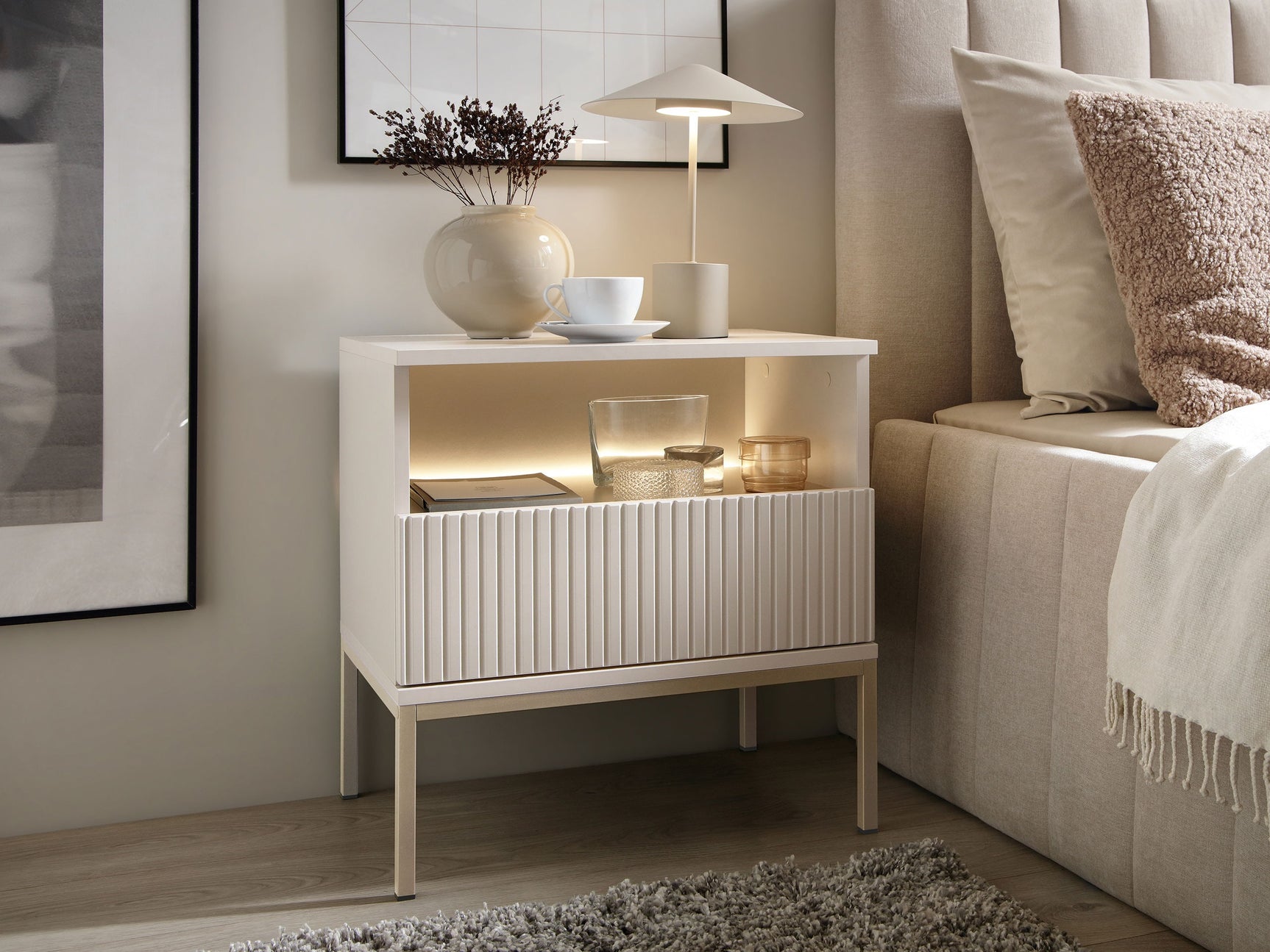 Sengebord Soferi 110