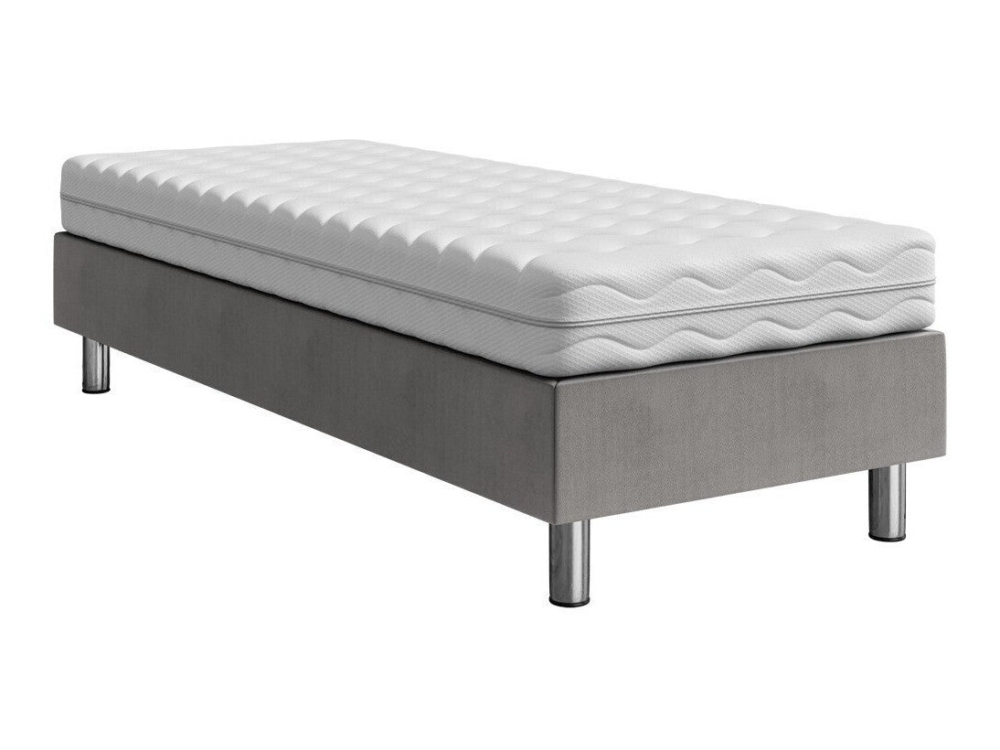 Continental bed Logan 106