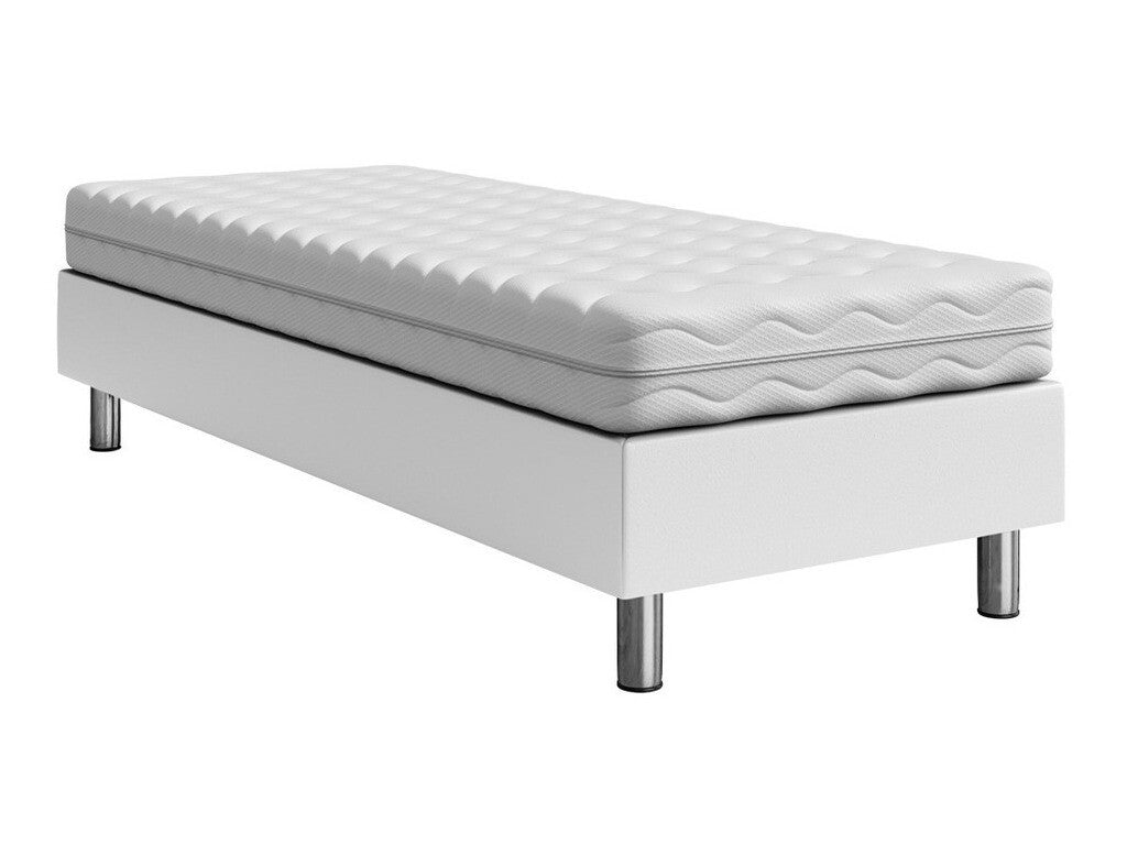 Continental bed Logan 106