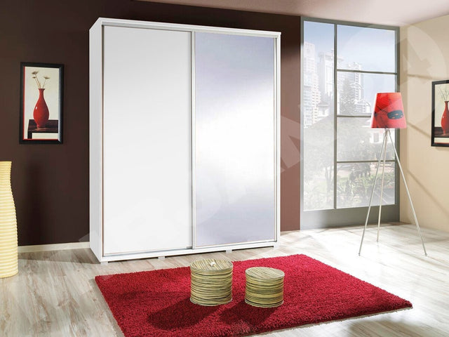 Garderobe Murrieta 134