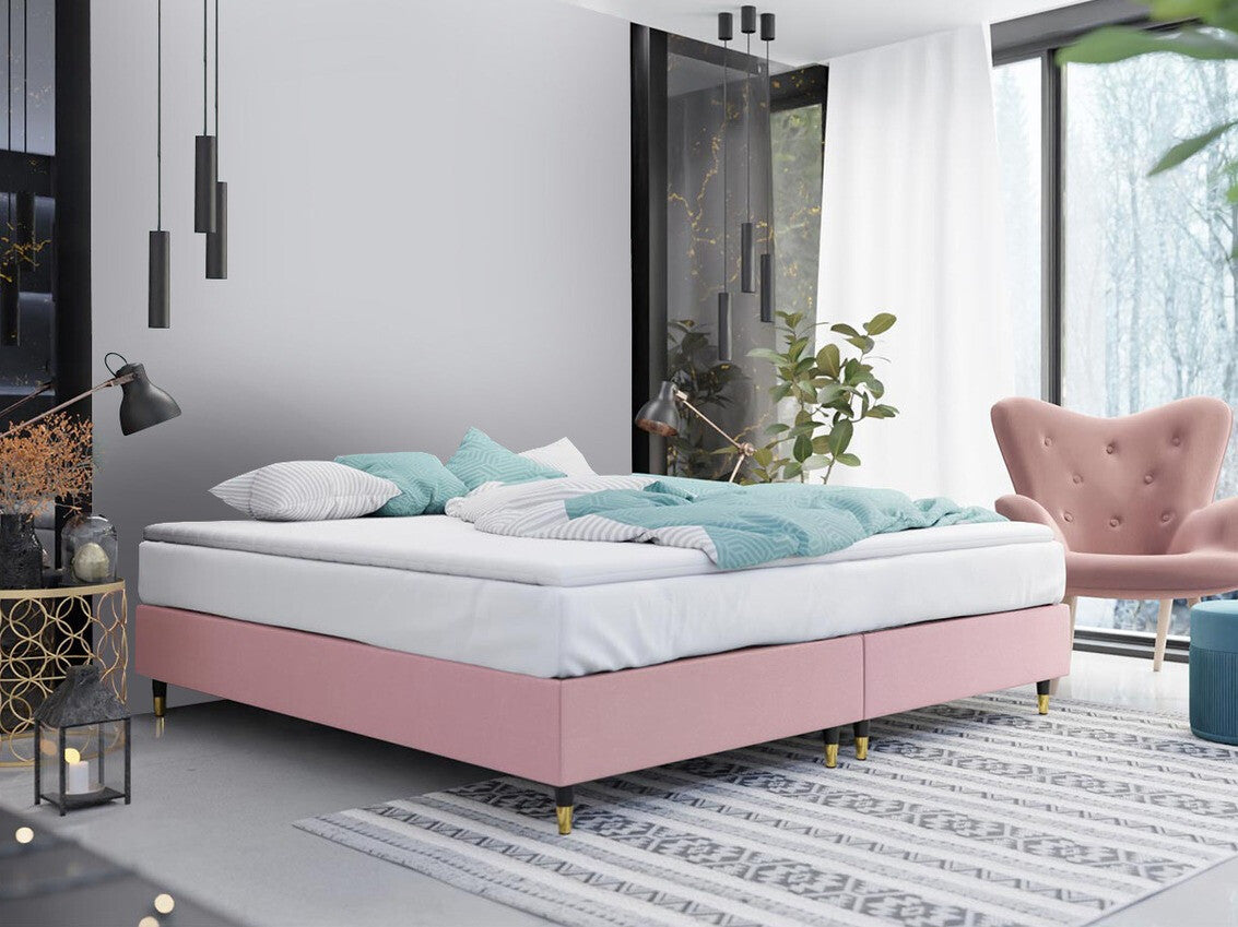 Continental bed Logan 109