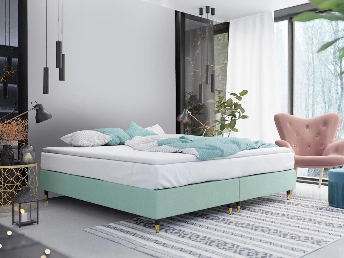 Continental bed Logan 109