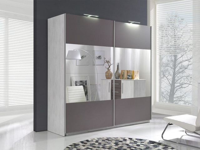 Garderobe Murrieta 136
