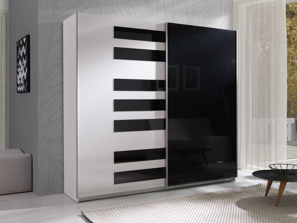Garderobe Murrieta 186