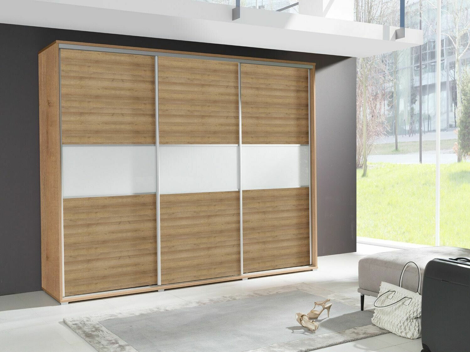 Garderobe Murrieta 132