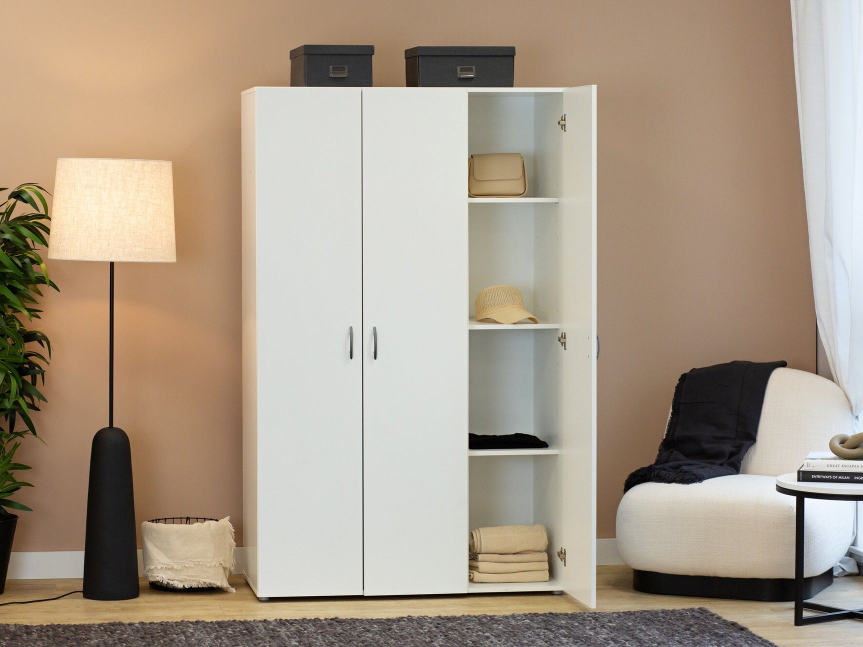 Garderobe Bristol 184