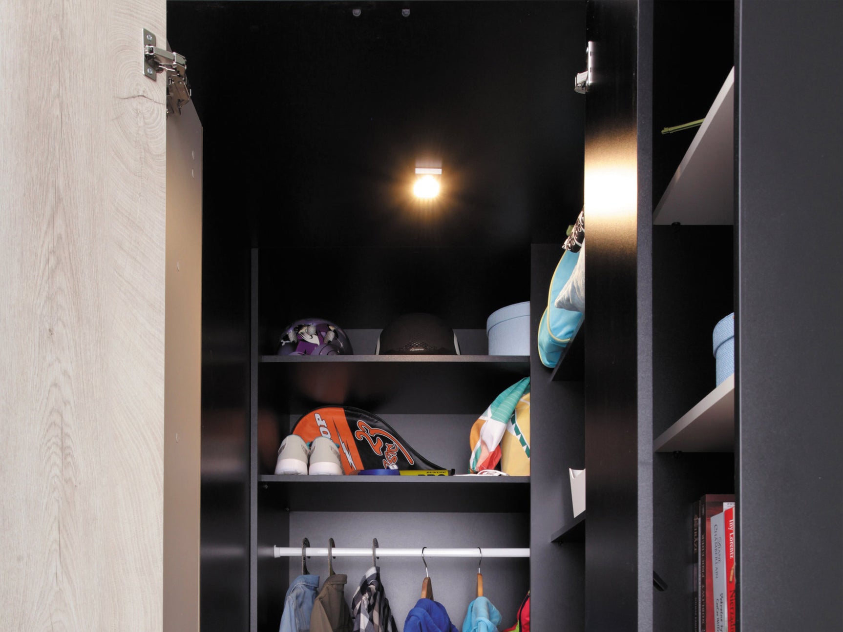 Hjørnegarderob Camteso 113